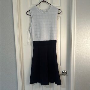 TED BAKER White and Dark Blue Sleeveless Dress